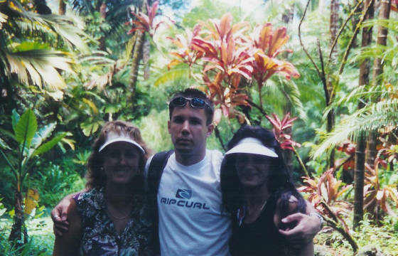 momchaunceyandauntcharmaineinhawaii.jpg